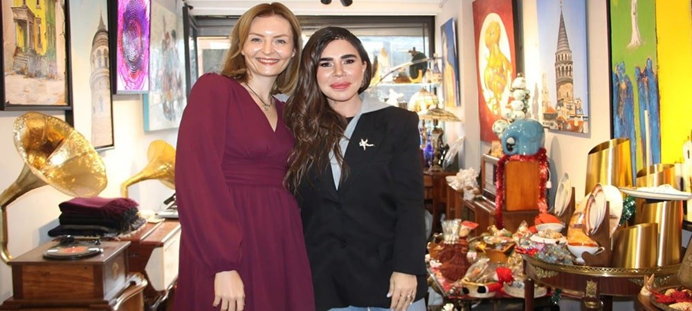 TÜRK KADINLARININ TAMAMININ ÇOK YALNIZ OLDUĞUNA İNANIYORUM