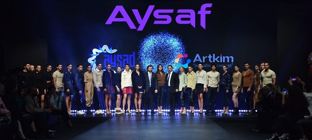 Aysaf Defilesine Özge Ulusoy Damgası