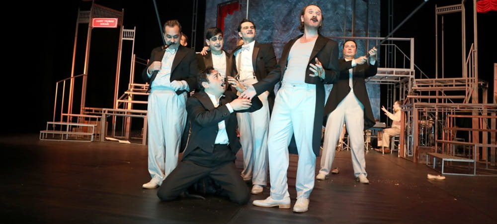 “GÖZLERİMİ KAPARIM VAZİFEMİ YAPARIM”BURSA SEYİRCİSİYLE BULUŞTU