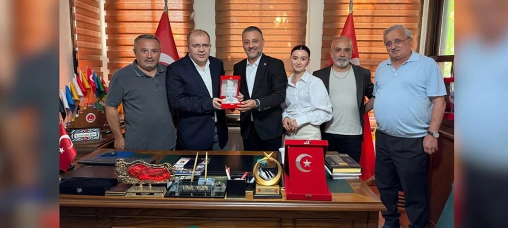 İstanbul Bağımsız Gazetecilerden MHP Eyüpsultan İlçe Başkanı Yenal Yığrık’a Ziyaret