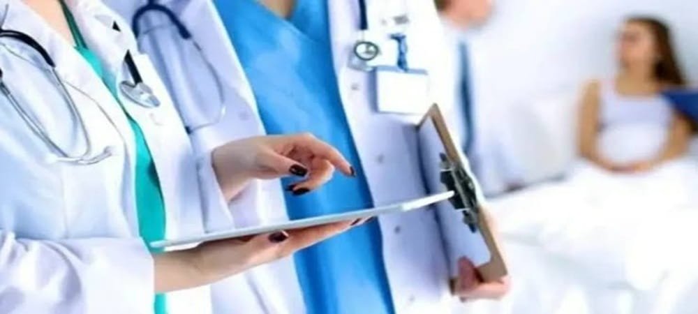 2027 BÜTÇESİ SAĞLIK VE SOSYAL HİZMET ÇALIŞANLARININ EKONOMİK HAKLARINI GÜNDEME TAŞIDI